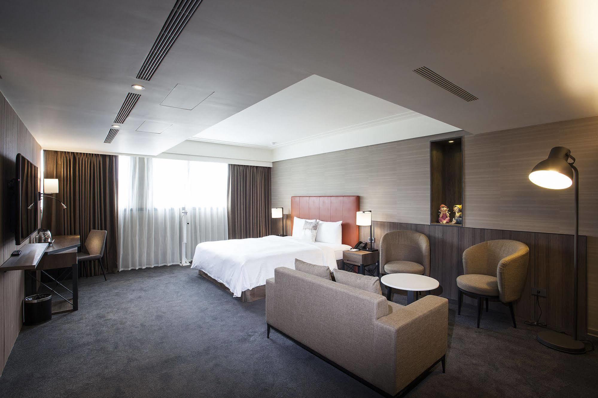 Citizen Hotel Taipei Eksteriør billede