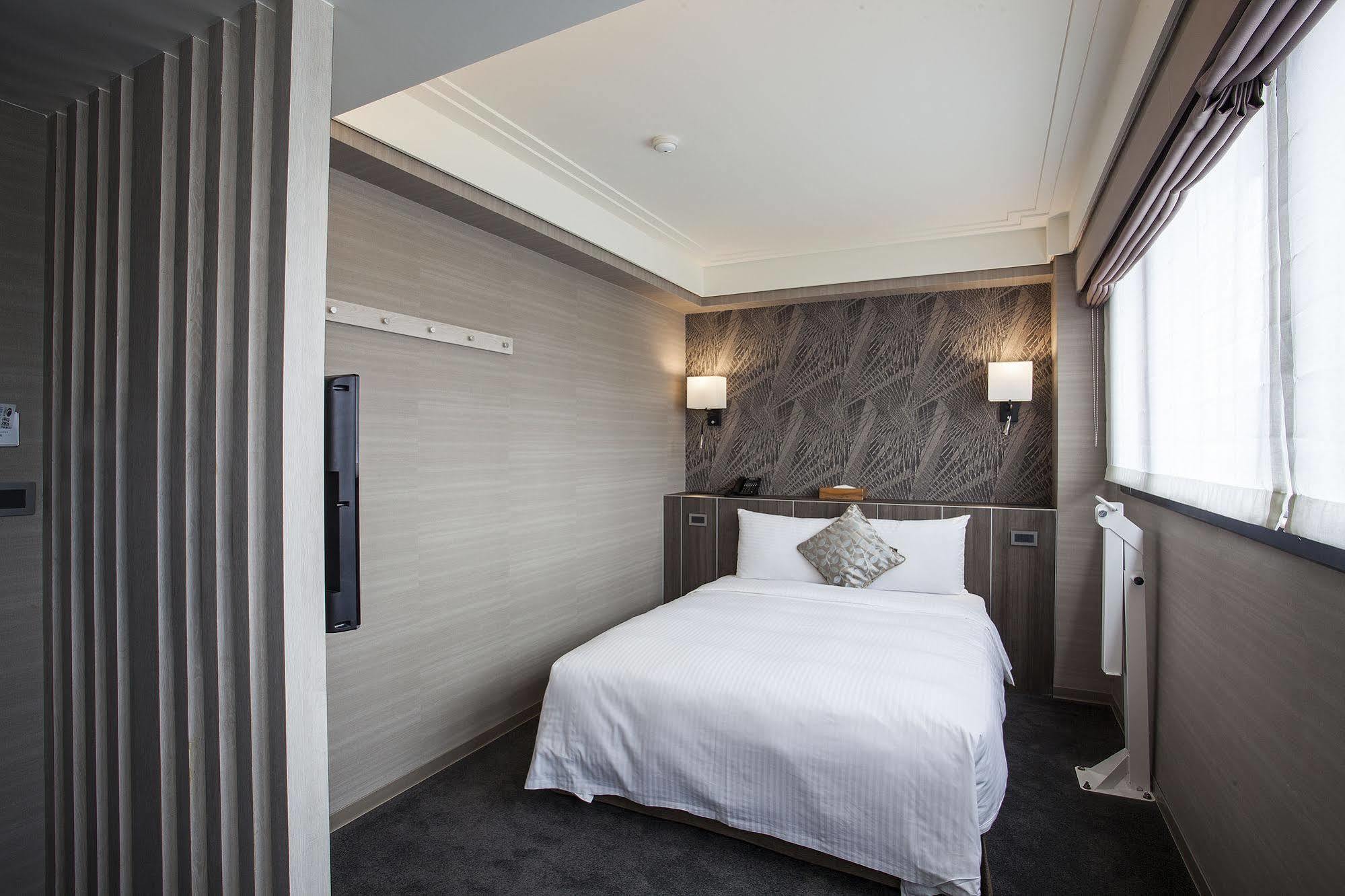 Citizen Hotel Taipei Eksteriør billede