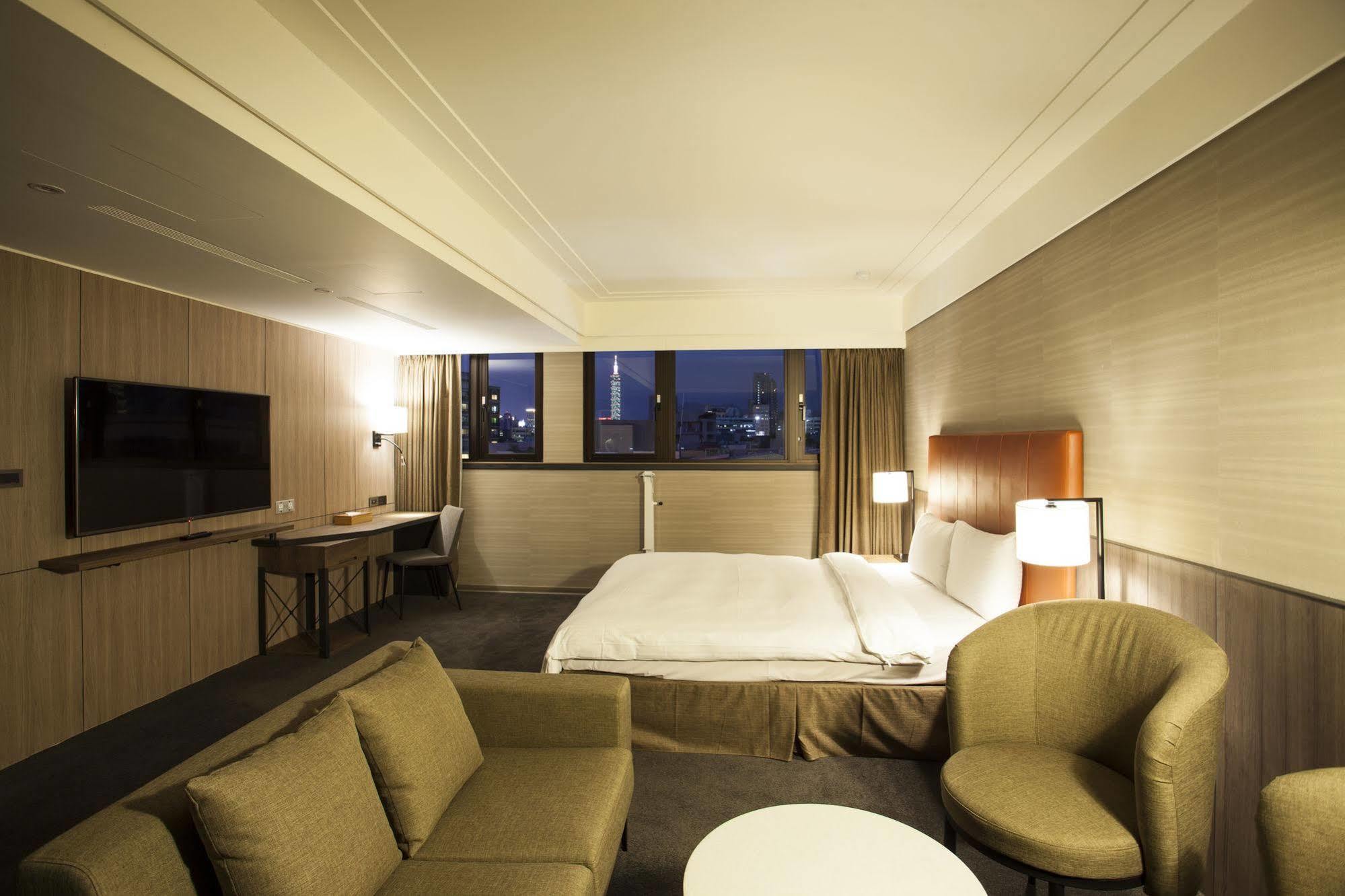 Citizen Hotel Taipei Eksteriør billede